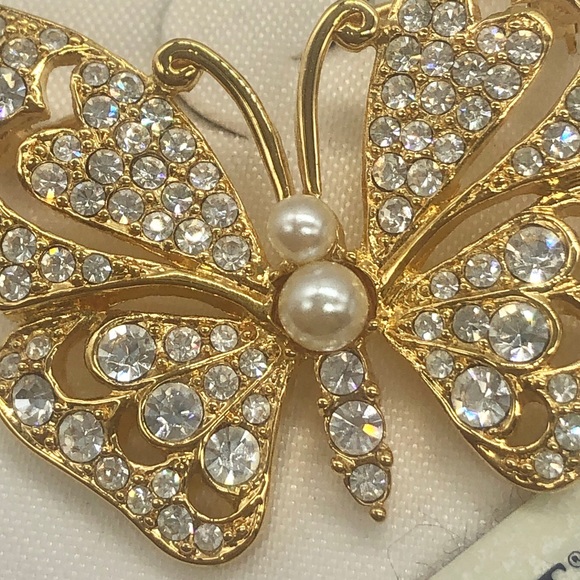 Monet vintage/new “Spring Delights” butterfly brooch in original Monet gift box - Picture 5 of 6